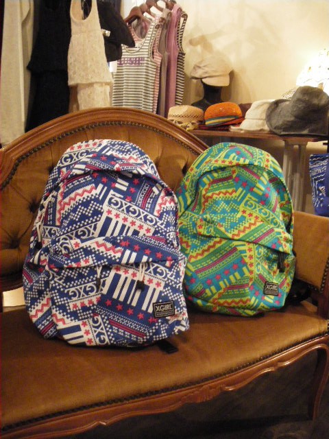 夏らしさ満点！！派手リュック入荷♪♪