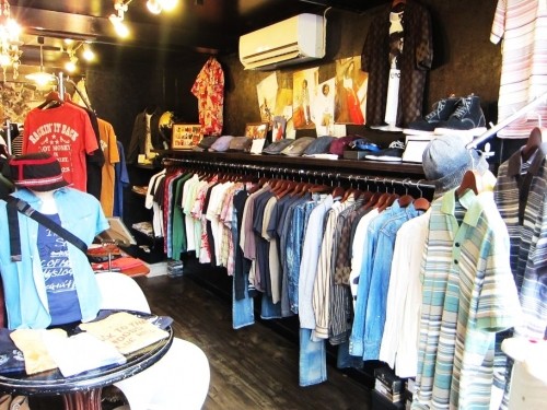 メンズフロアもレディースフロアも充実！！