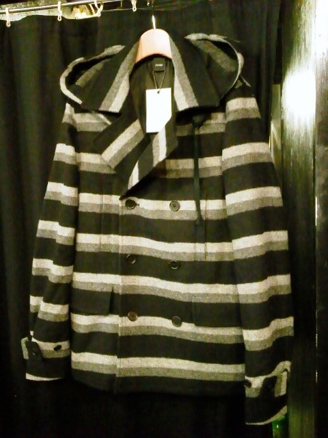 Plegeアウター、春物TEE入荷♪