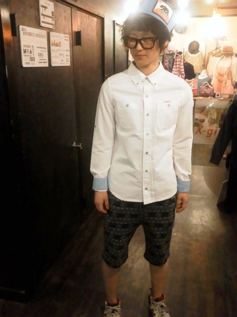 細かいところが可愛いX-grilシャツ♪