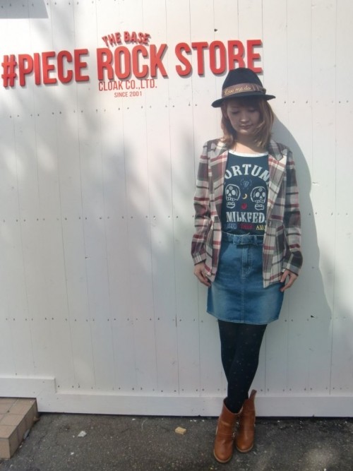 秋物立ち上がってますッ！