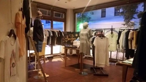 SMOKEYWOOD展示会最終日だよ♪