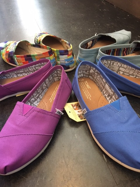 TOMS 入荷です!!