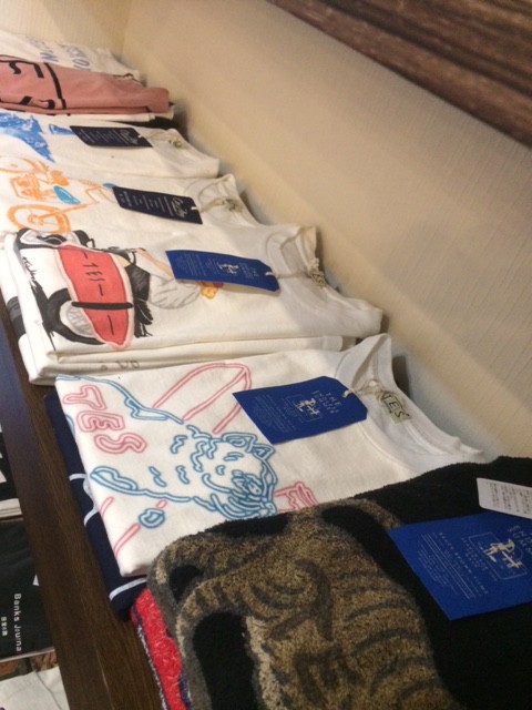 まだまだTシャツも入荷してるんです!!
