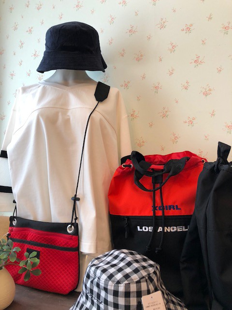 じわりじわりの入荷。。。
