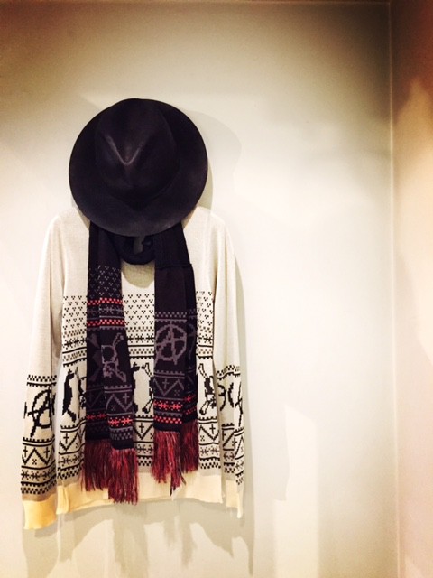 PANK NORDIC KNIT SWEATER & MUFFLER