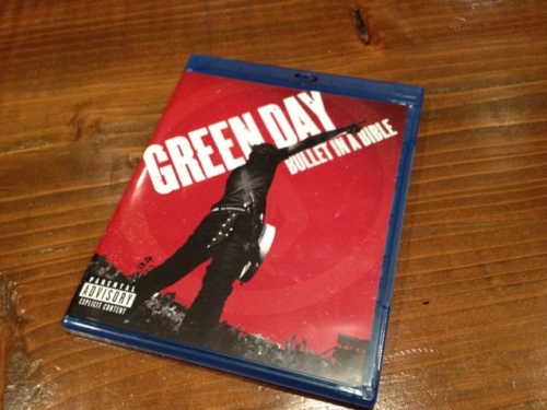 GREEN DAY「BULLET IN A BIBLE」