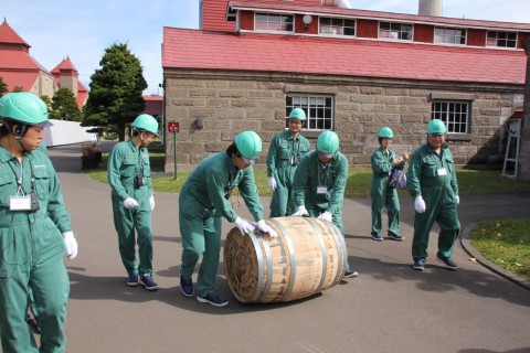 ニッカウヰスキーのマイスイスキーづくり。