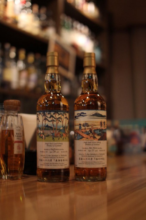 こんなのあります。2本同時にどうぞ。