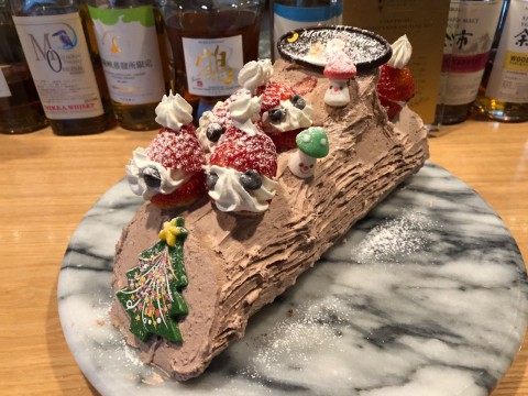 クリスマスイベントとブッシュ・ド・ノエルです。