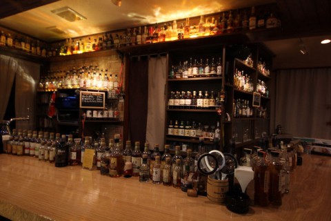 ウイスキーは楽しいお酒です。