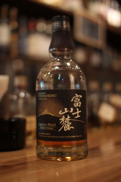 7月の「某ウヰ」お待ちかねの解答です!