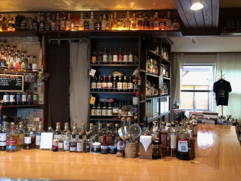 早く澄み渡る青空が見たいですね。