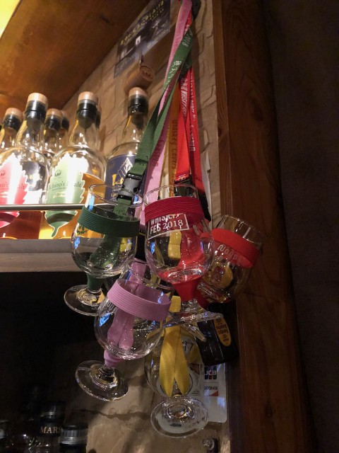 ご来店前にお電話にて残席の確認をお願いいたします。