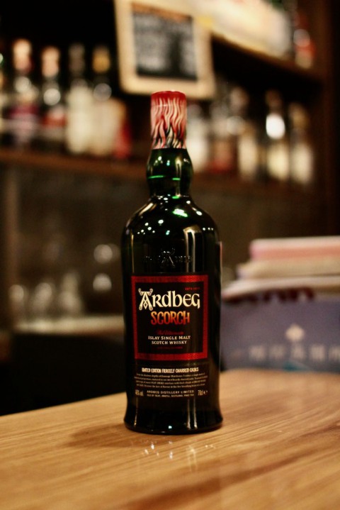 本日も16:00〜20:00前まで営業、新入荷です「アードベッグ スコーチ」