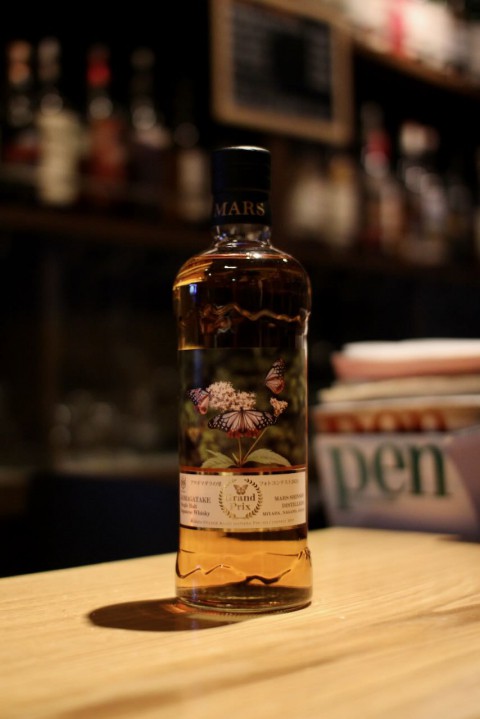 入荷です「マルスウイスキー シングルモルト駒ヶ岳 アサギマダラの里2021」