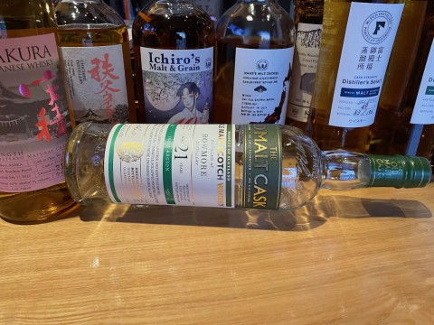 本日は金曜日ですが、お席に余裕がございます。