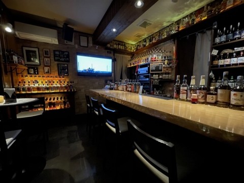 明日の勤労感謝の日は本日中のご予約が無ければお休みをいただきます。