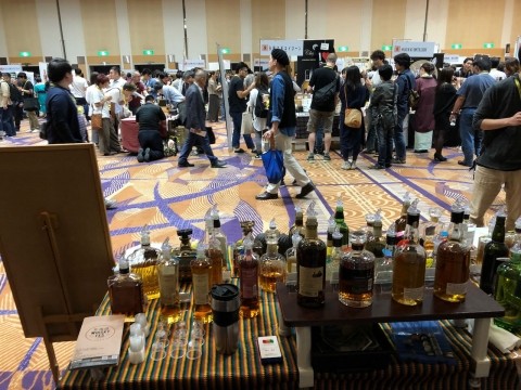 フェスに持って行くボトルは?