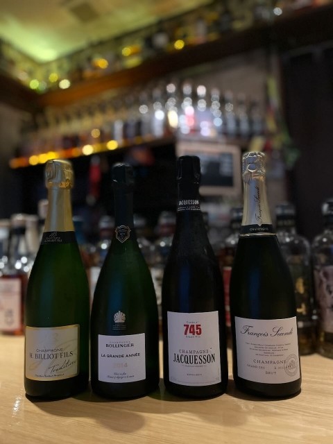 こんなお酒も入荷しております。