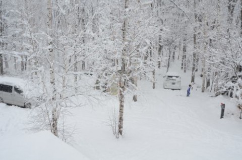 名残雪キャンピング♪