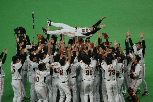 がんばれファイターズ　日本一ならず！