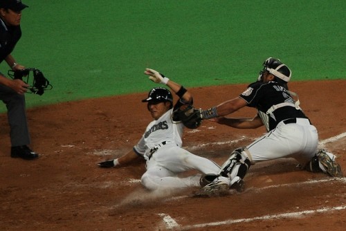 がんばれファイターズ　けんすけぇ～！