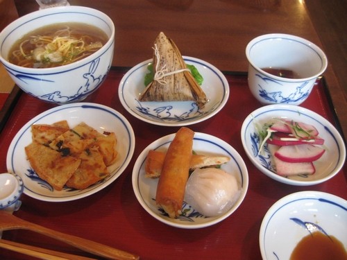 茶源 聞香 (wen xiang)