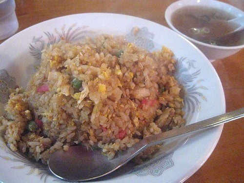 ホタテ炒飯（帯広・龍門）
