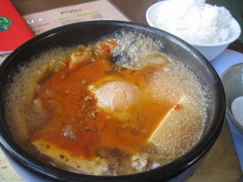 辛鍋ランチ（帯広・めしCafeピグレット）