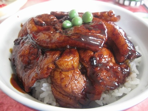 丸松食堂の豚丼