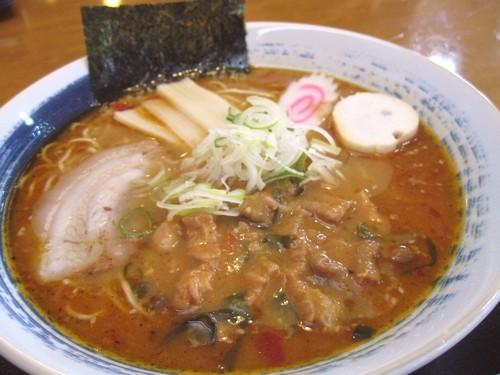 もつ煮ラーメンと、つけめんと、おみくじ