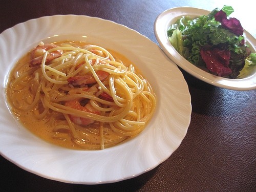 海老のトマトクリームパスタ(札幌・DINING JiJi)