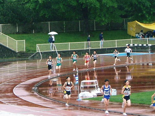 雨の中でも!