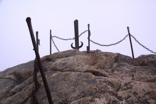 十勝の霊峰　剣山