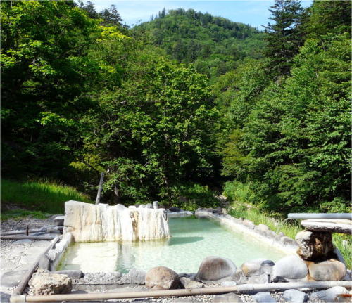 幌加温泉、鹿の谷