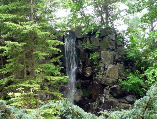 真鍋庭園