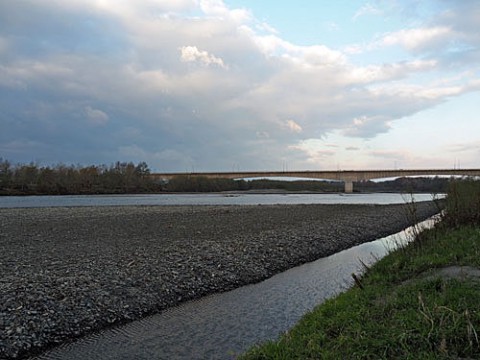初めて行ってみた音更側の河川敷