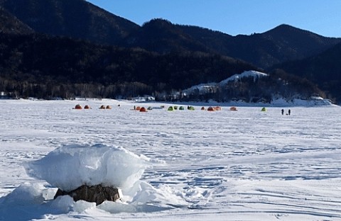 糠平湖の茸氷