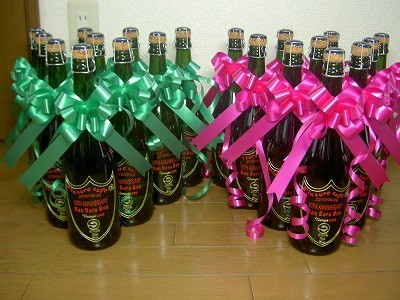 店舗のアニバーサリーギフトにもオリジナルシャンパン♪