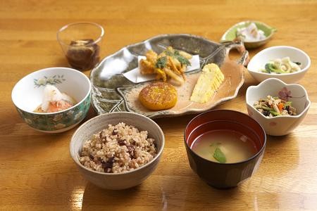 久しぶりにランチのお知らせ