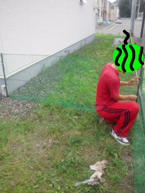 赤い男。