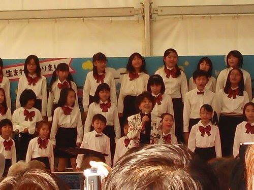 新しくなった幸福駅に芹洋子の歌