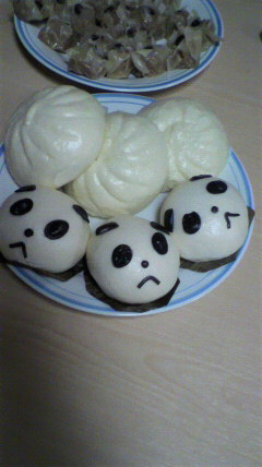 KI-NA家の食卓にパンダまん!!