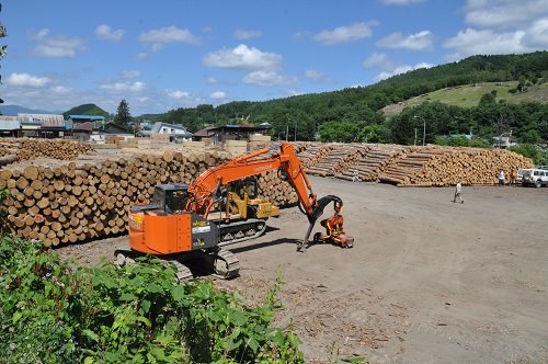 8月4日 滝上町 夏に恋まつり 林業機械展示デモンストレーション