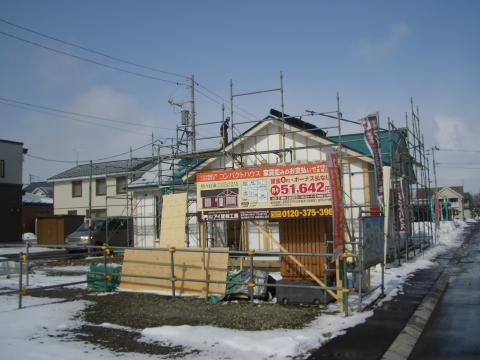 コンパクトハウス四次モデル ただ今建築中