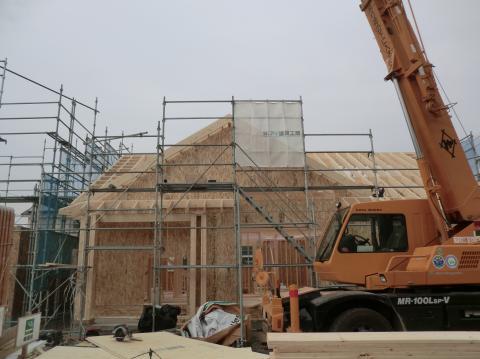 春本番、コンパクトハウスの建築工事どんどん始まっています