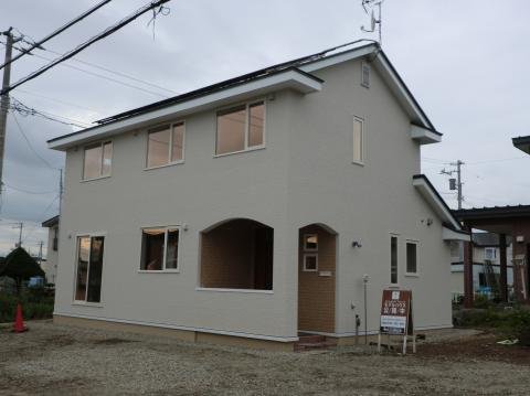 今度の土日（8/3～4）は、2階建て太陽光発電搭載コンパクト公開