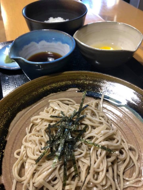【田舎蕎麦ではない蕎麦も】十割系が人気です