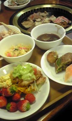 お祝い♪焼肉バイキング(*^▽^*)/